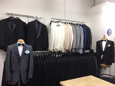 人気のタキシードを身近にオシャレに♪